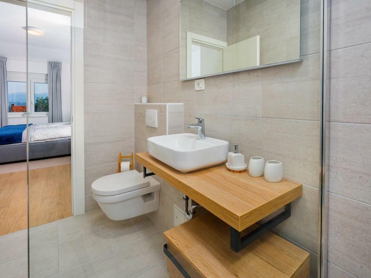 Villa Mondo Adria Njivice Bagian luar foto